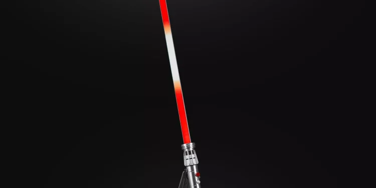 Hasbro anuncia Sabre de Luz Force FX Elite de Maul da linha The Black Series inspirado em nova série do Disney+