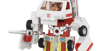 O Retorno do Médico Autobot: Takara Tomy anuncia ‘Missing Link’ C-15 Ratchet